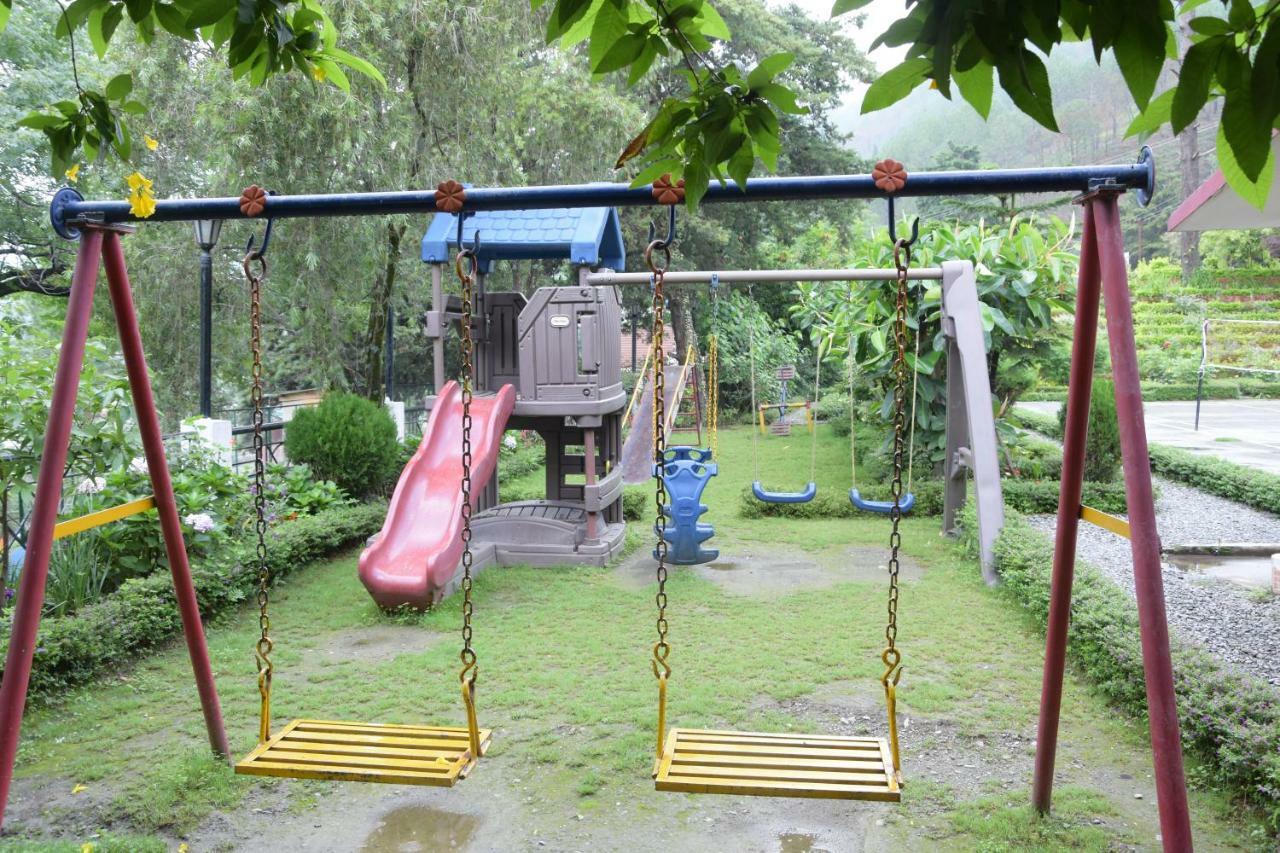 8Fold-Pinecrest By Larisa, Bhimtal Hotel Buitenkant foto